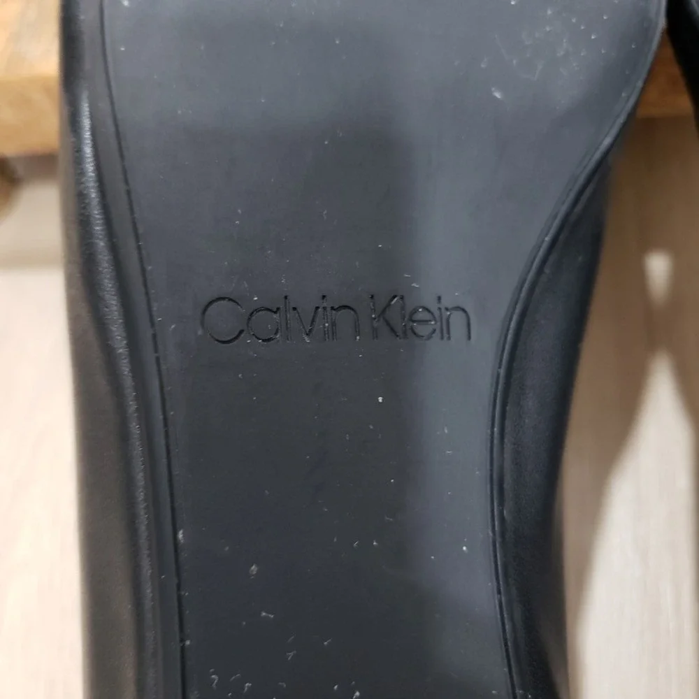 Calvin Klein Orabela Leather Flats Womens 10 Black Loafer Ballet Minimalist‎